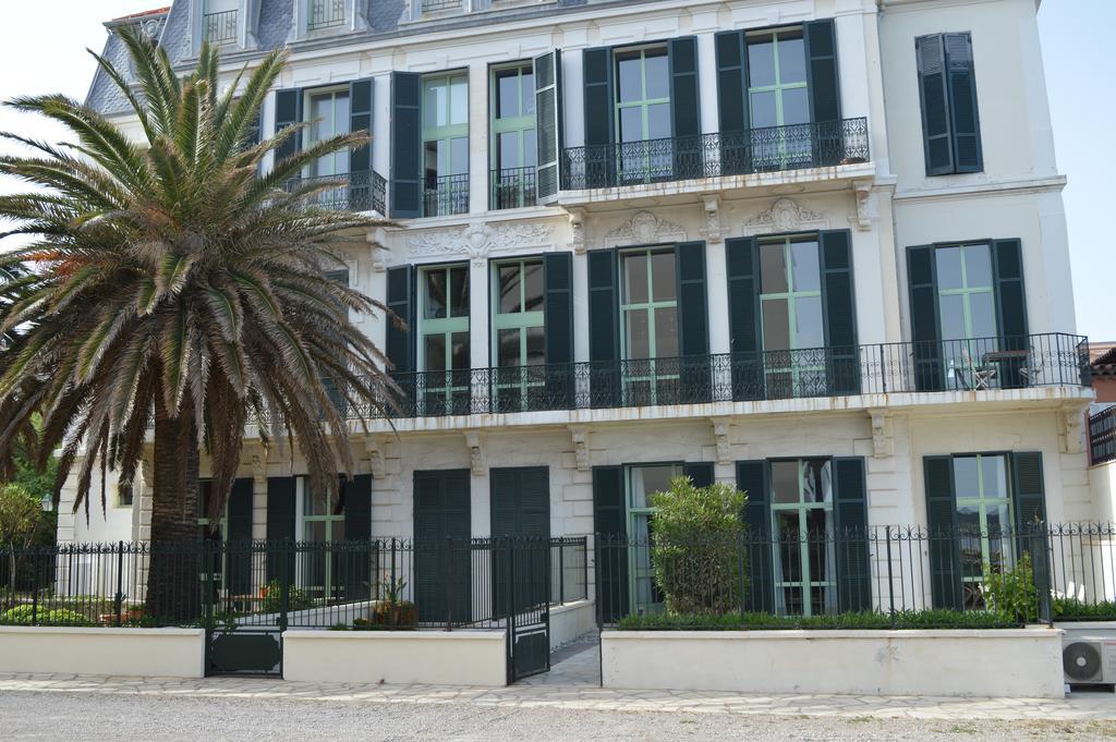 Propriete Les 2 Plages Канны Экстерьер фото