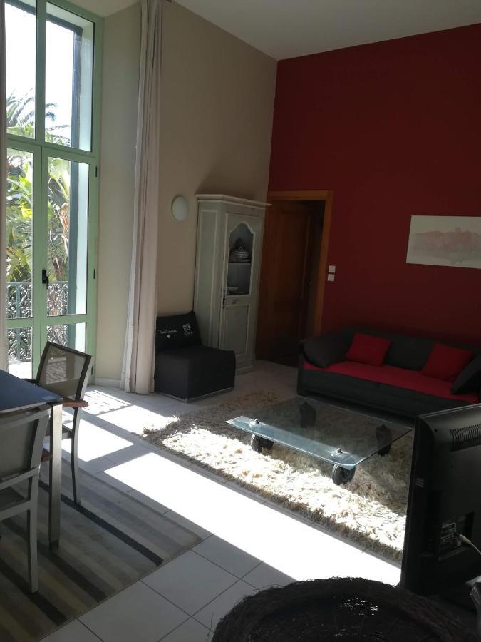Propriete Les 2 Plages Канны Экстерьер фото